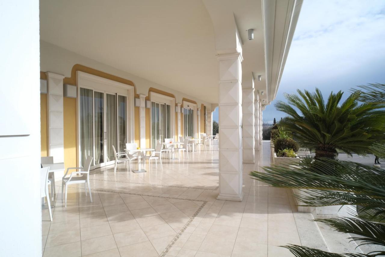 Hotel Concorde Sant'Egidio alla Vibrata Exterior foto